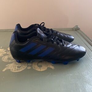 BOYS ADIDAS SOCCER CLEATS